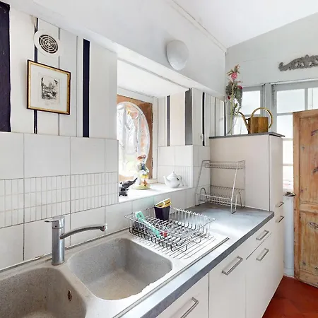 Hébergement de vacances 8 Bedroom Cozy In *