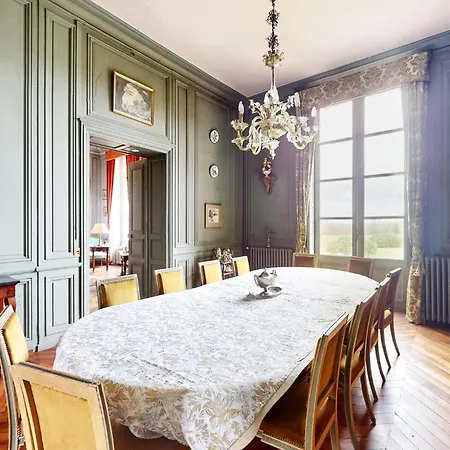 Hébergement de vacances 8 Bedroom Cozy In